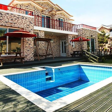 Jeju Olleh House Villa Buitenkant foto