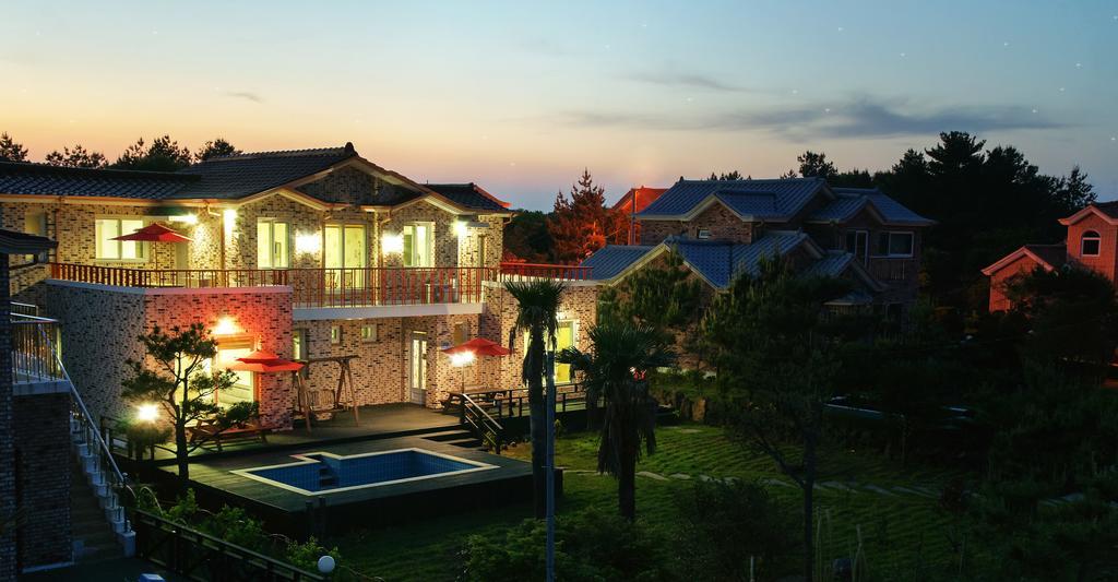 Jeju Olleh House Villa Buitenkant foto