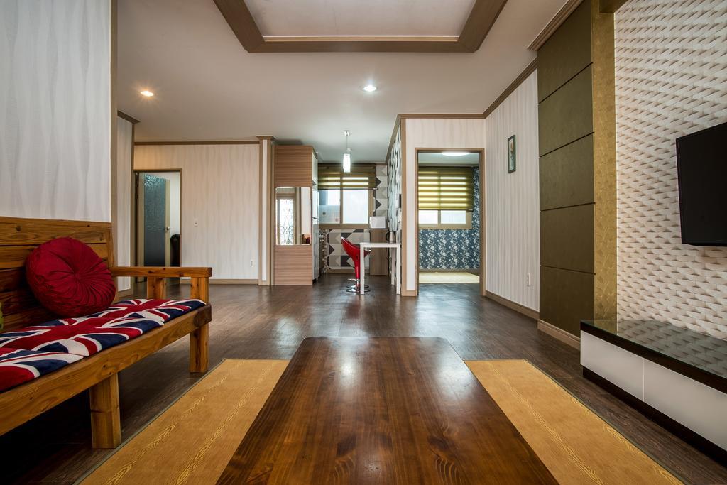 Jeju Olleh House Villa Buitenkant foto